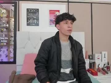 axel_evanss — GOAL: CUM SHOW [555 tokens remaining] Welcome to my room! #young #femboy #18 #twink #bigcock