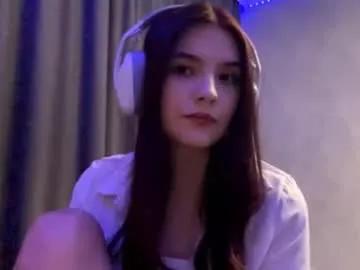 camienevius — GOAL: air kiss [26 tokens remaining] WelCome to My Room! My name is Rina #18 #smalltits #skinny #lovense #teen