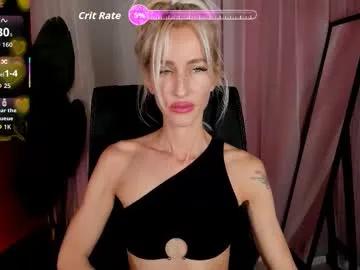 cindy_lady — Playing with spit and a dildol #milf #smalltits #daddy #feet #muscles [409 tokens remaining]