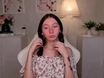 havefunwithmee_ — hello guys! I'm ner here, toy with me <3 - Goal: Air kiss <3 [11 tokens left] #lovense #new  #18 #teen #skinny