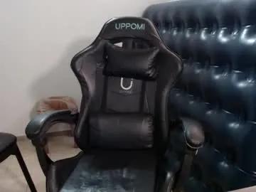 horny_and_daring — I'm horny help me cum and squirt - Goal is : Lets cum together #office #latinas #bigass #bigboobs #anal #squirting #lesbianshow #lickpussy