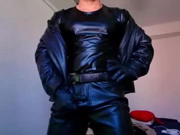 king_master_juan — GOAL: Master use dick [296 tokens remaining] Welcome to my room! #master #new #cum #feet #muscle