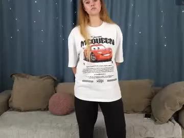 leecapella — Goal:     Soft kiss      #18 Hello>< Its my first day here.... #new a little bit nervos lol :)) #shy  #skinny #teen # [33 tokens remaining]