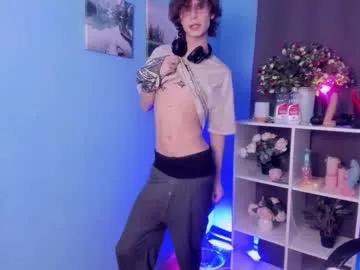 leo_bensyten — Naked with 100 slaps ass and jerk off [150 tokens left] #twink #anal #feet #femboy #new