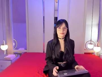 madamedesade01 — Come and explore my pussy while you make me squirt . - Goal: Ride dildo in reverse  [265 tokens left] #squirt #anal #feet #latina #lovense