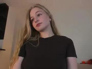 mia_meows — Fav patterns: 15, 111, 777 // All goals completed!  Thanks to all tippers! #young #squirt #dildo #anal #c2c