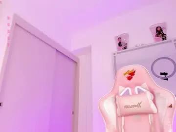 mia_yourmommy —  #party #bigboobs #bigcock #bigass #latina #Lovense #Ohmibod #interactivetoy