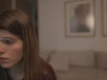 rebeccastonee —            Welcome to rebecca's room #squirt  #young #bigass #teen