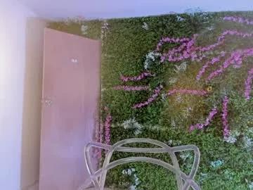 sabrina_geek — LOVENSE ON//pvt ON//70 tks roll the dic #latina  #cum #bigboobs    #ass #pussy #lovense