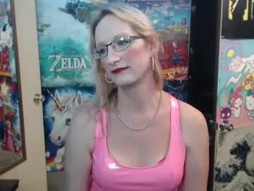 savanah_banana — get naked  #Trans #mommy #tall #blonde #smalltits [1500 tokens remaining]