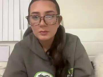 starqueenieee — private deals!!! come join. #teen #new #latina #twogirls #thick #allnatural