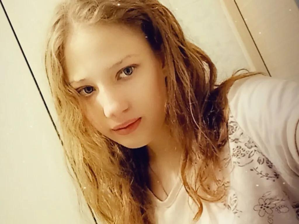 AmandaMini — Group on LiveJasmin