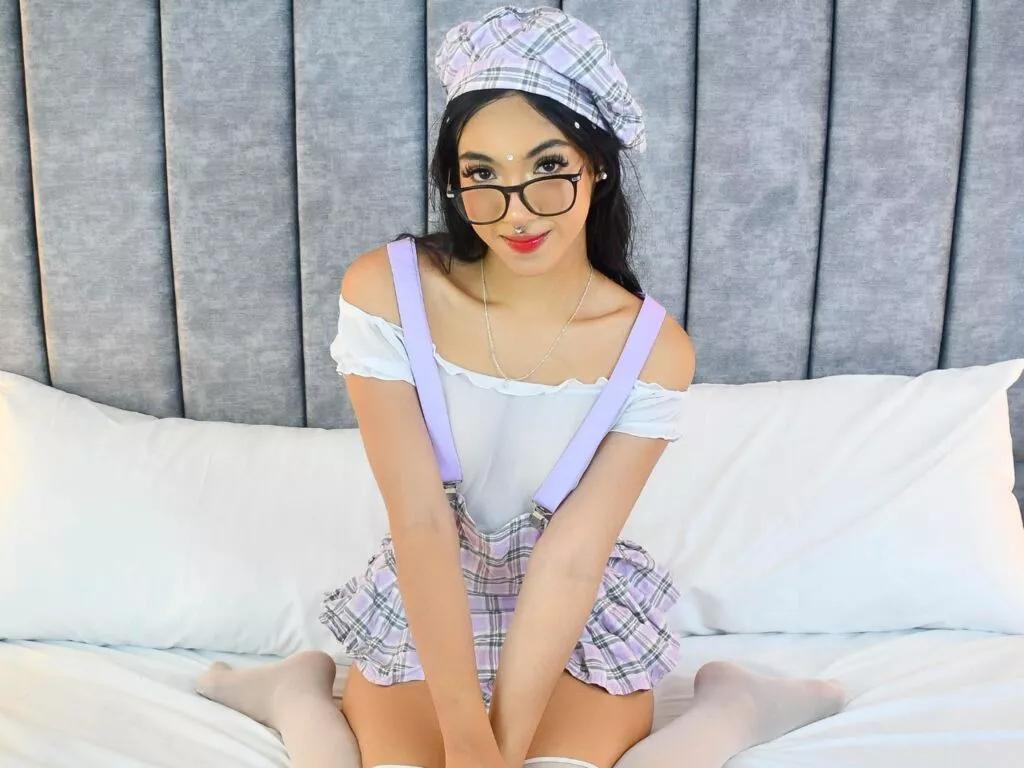 AriannaBrain —  I love men who play well ...
Retailers, a little Rudos and Hot Hot 
Those who know how to cause me with a look and make me enjoy how only a safe man knows how to do it.
If you come with desire ... I put the attitude 