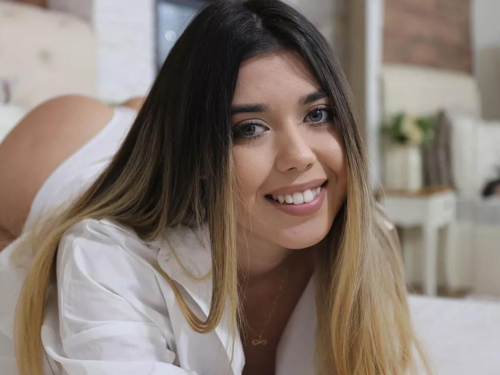 ClaireJenner — Interesting people, new experiences, nature, animals, books.