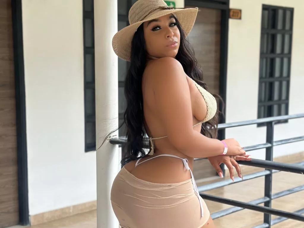 EileenBenzon — I love to be naughty & to know new people.