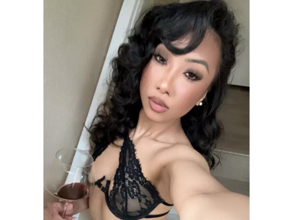 PreeminentJessss — A man that loves to spoil and show actions.