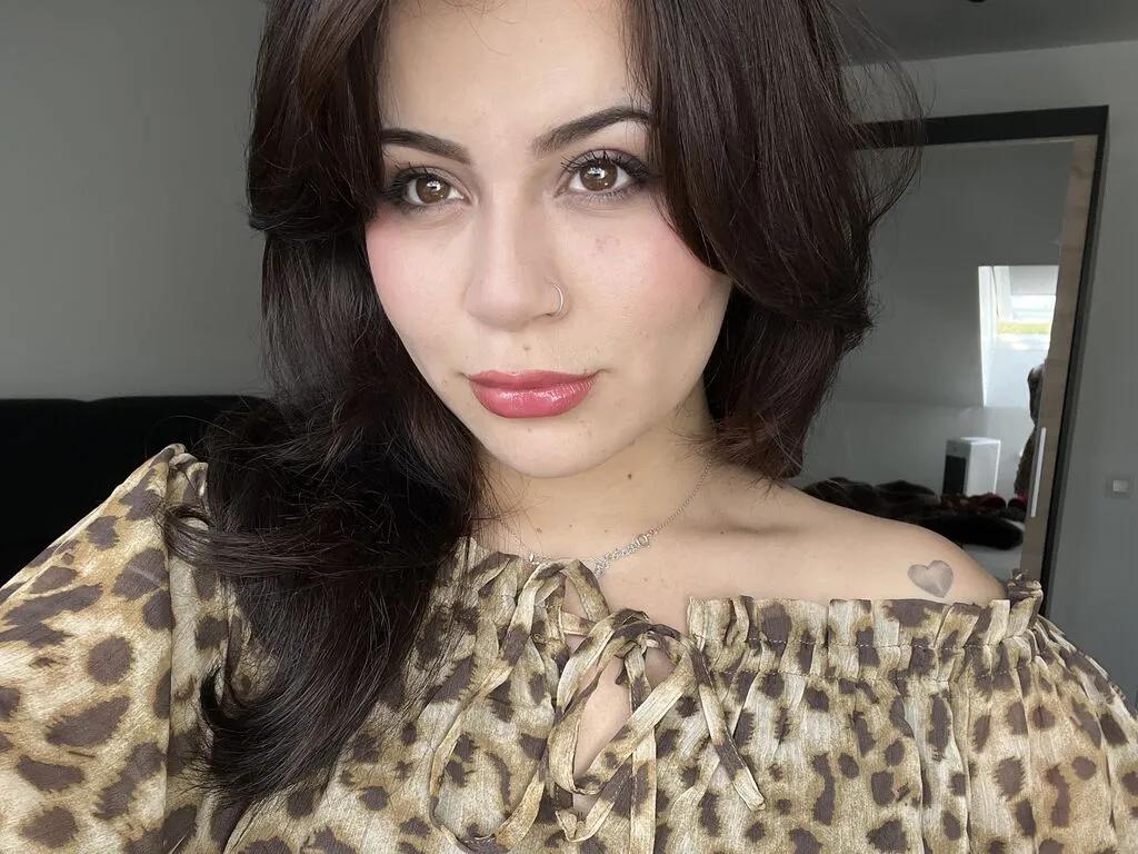 ShantaleParist — Oh, darling, get ready for a sensual trip! I get lost in the spell of dark chocolate, letting it slide down my palate like a forbidden secret. I devour books that transport me to distant lands, where every page is a caress to the soul. Gentle souls...