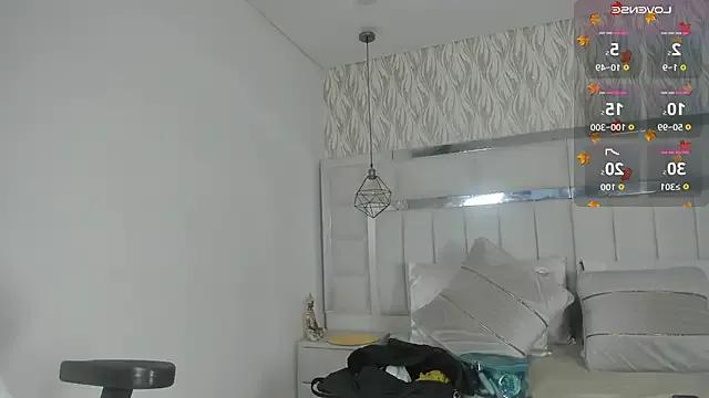 1m_dalhia — Hello beautiful girls<3