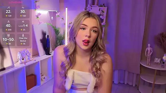 AliaBuerstatte — ice on my ass close the cam