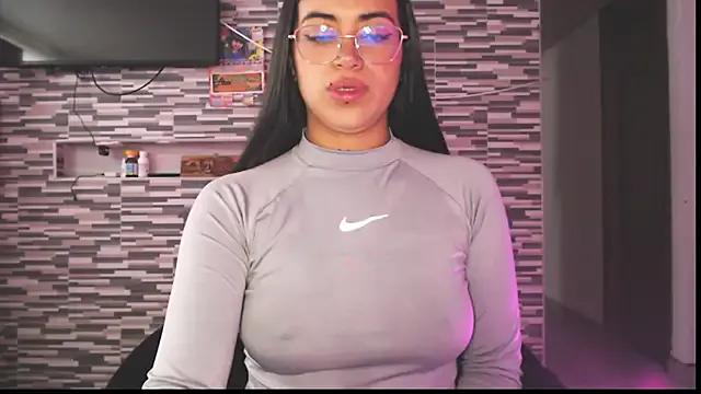 Carla_Bennett__ — CONTROL DOMI X3MIN + SHOW TITS