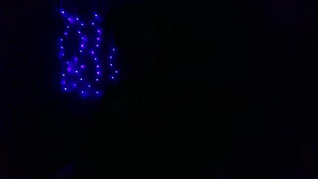 emma-19- — show ass and vibrator in my hole