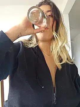 Enyeld_ruru — Playing with Ryan's pussy.