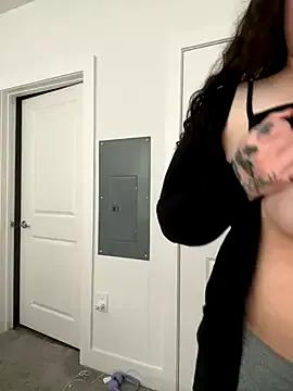 jadeskyxo — get me naked ;)