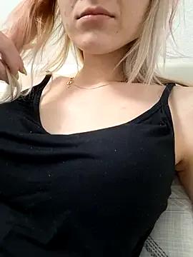 JuliBant666's avatar