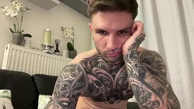 Larsskeet — after fire some  candy come