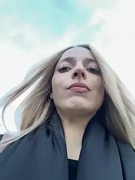 LoraaDoll — SHAKE ASS AND SPREAD IT ON YOUR FACE