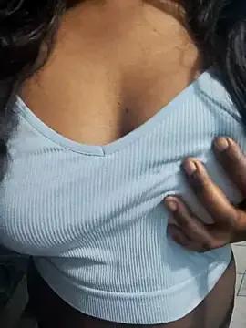 Lovely_Payal — want to buy a lappy