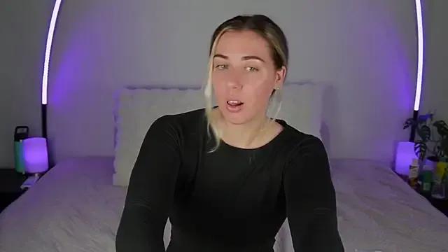 Lulu_berkeley — Private on StripChat