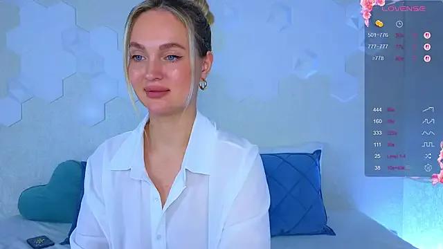 Lynna_Sparks's avatar