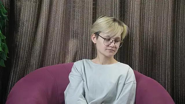 MargertDoyen — Take off my top