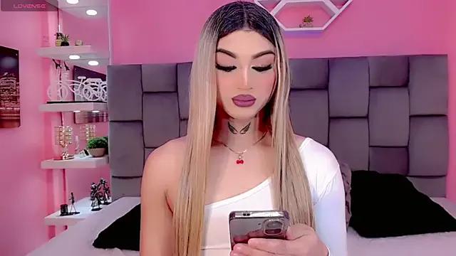 Miacuteee — for beautifulHI SEXI MIA