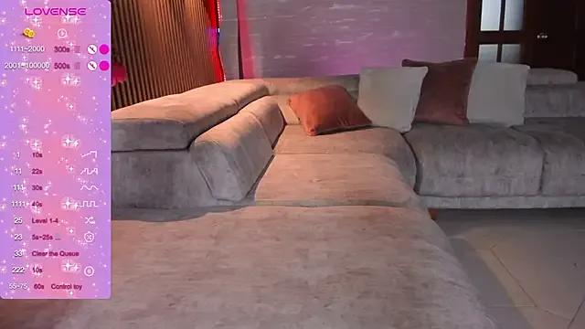 Sarah_Stone_ — suck finger close 3 min