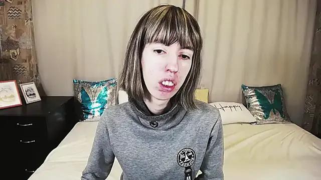 Unusual_G — topless 10 min