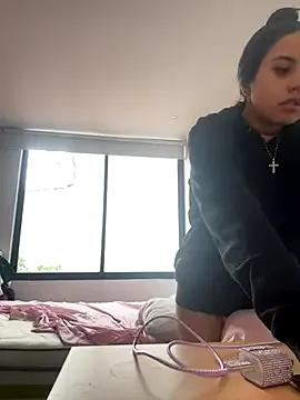 Victoria_alson — Finger pussy