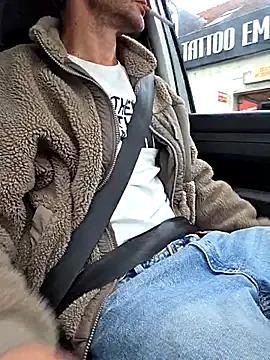 Zeefy — Risky public cum