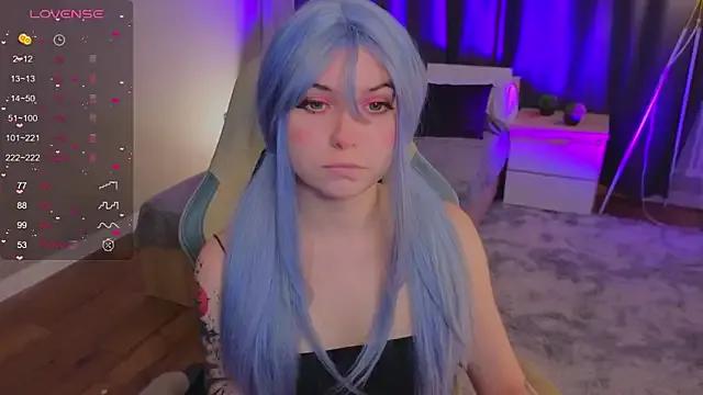 zelda_1 — dildo betwen tits