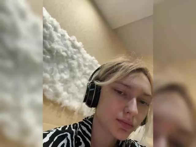 Offline -Angelina1- on BongaCams