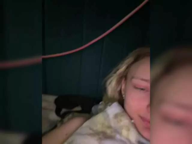 Offline -Angelina1- on BongaCams