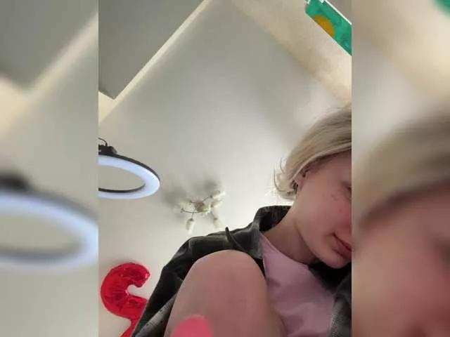 Offline -Angelina1- on BongaCams