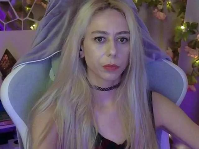 Freechat -Light-Fury- on BongaCams