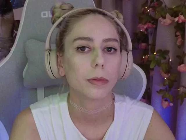 Freechat -Light-Fury- on BongaCams