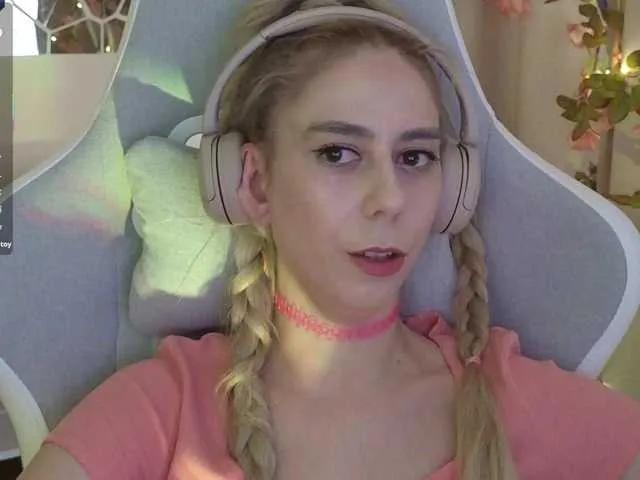 -Light-Fury-'s avatar