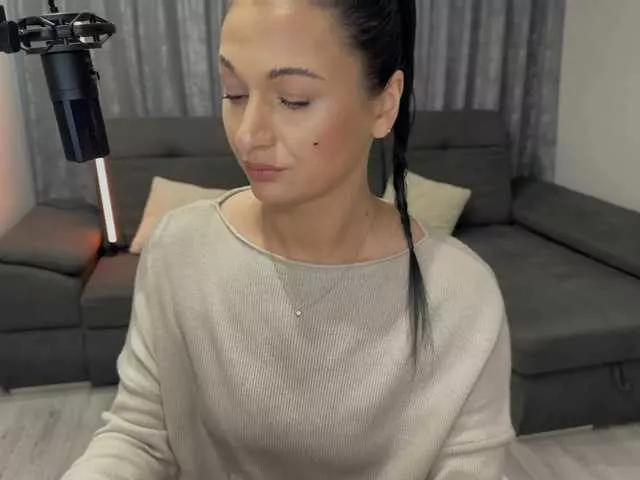 Offline -Passionate- on BongaCams
