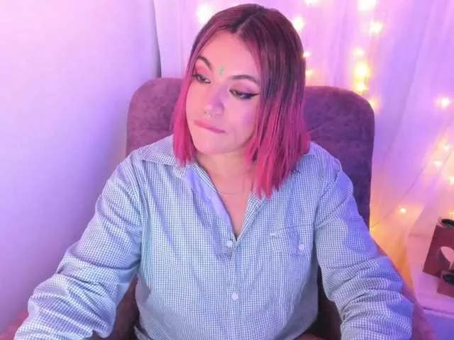 Offline AbbySaphir on BongaCams
