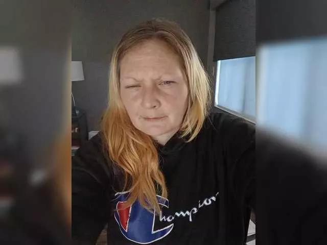 Offline Adelaideskyy on BongaCams