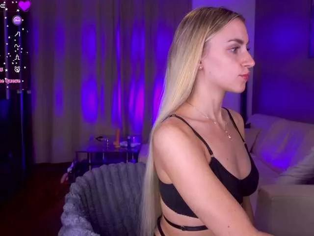 Offline adria-lux on BongaCams